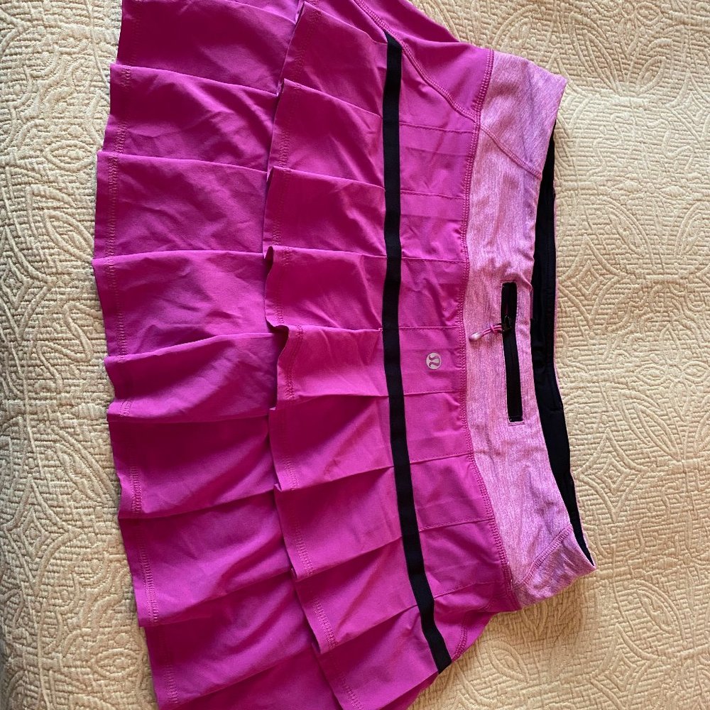 Lululemon back ruffle sport skirt